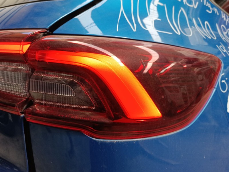 Recambio de piloto trasero derecho para ford kuga iii (dfk) 2.5 duratec plug-in-hybrid referencia OEM IAM   