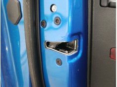 CERRADURA PUERTA DELANTERA IZQUIERDA 