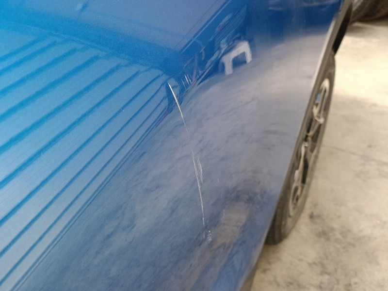 Recambio de puerta trasera izquierda para ford kuga iii (dfk) 2.5 duratec plug-in-hybrid referencia OEM IAM   