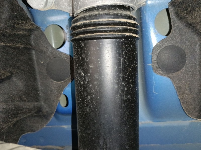 Recambio de amortiguador trasero derecho para ford kuga iii (dfk) 2.5 duratec plug-in-hybrid referencia OEM IAM   