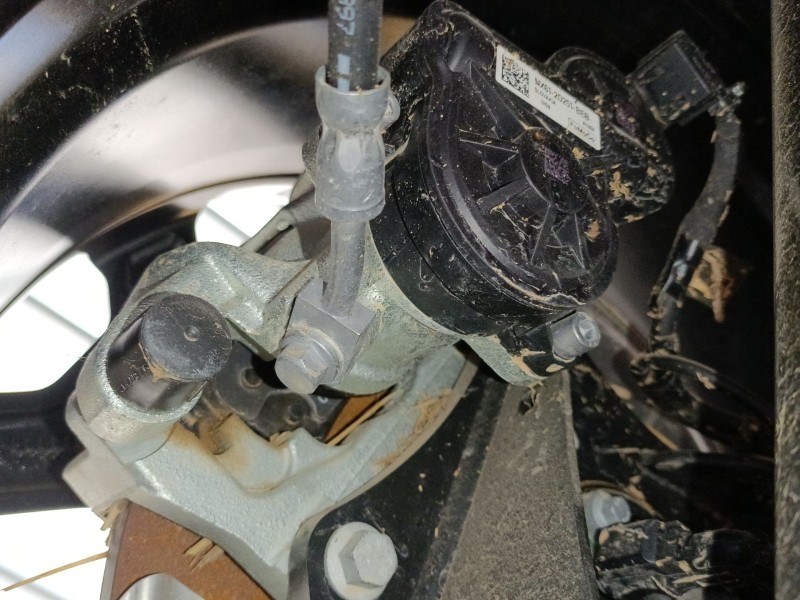 Recambio de pinza freno trasera izquierda para ford kuga iii (dfk) 2.5 duratec plug-in-hybrid referencia OEM IAM   