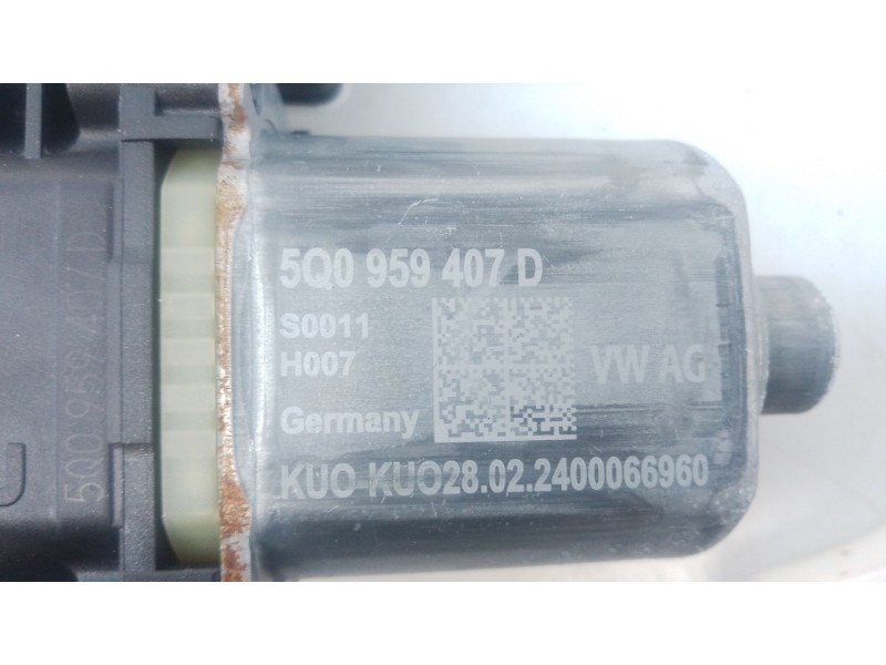 Recambio de elevalunas trasero izquierdo para volkswagen t-roc (a11, d11) 1.5 tsi referencia OEM IAM   