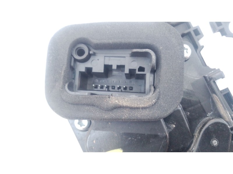 Recambio de cerradura puerta delantera izquierda para volkswagen t-roc (a11, d11) 1.5 tsi referencia OEM IAM   