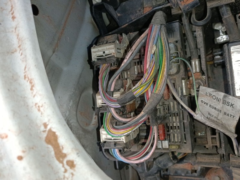 Recambio de caja reles / fusibles para fiat scudo furgoneta (270_, 272_) 1.6 d multijet referencia OEM IAM   