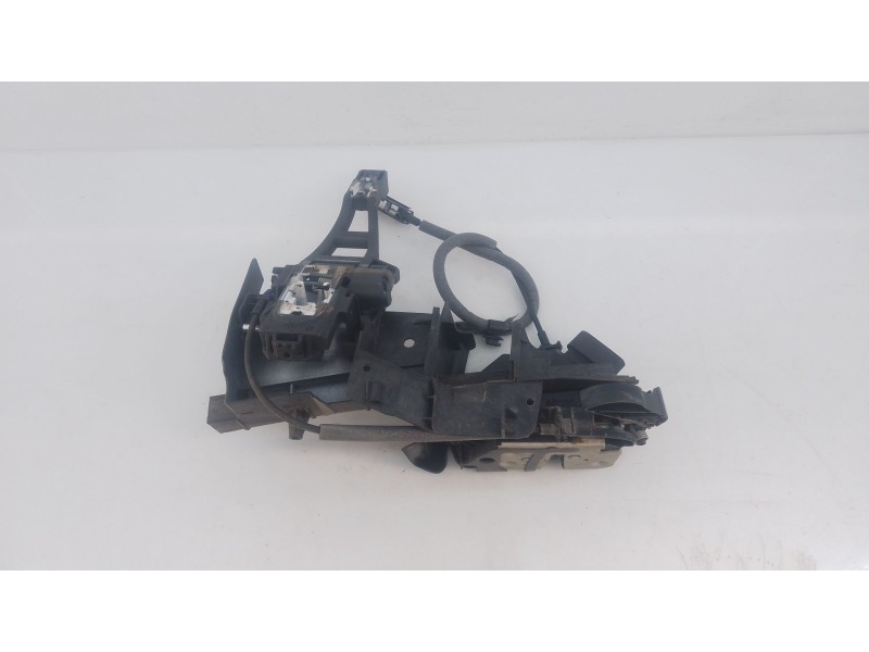 Recambio de cerradura puerta delantera derecha para ford focus iii turnier 1.5 tdci referencia OEM IAM   