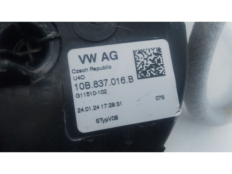 Recambio de cerradura puerta delantera derecha para skoda fabia iv (pj3) 1.0 tsi referencia OEM IAM   