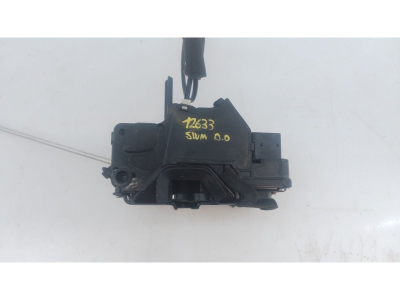Recambio de cerradura puerta delantera derecha para swm motors g01 g01 referencia OEM IAM   