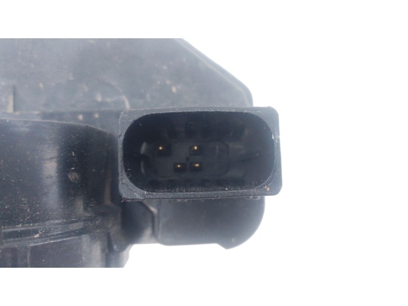 Recambio de cerradura puerta delantera derecha para swm motors g01 g01 referencia OEM IAM   