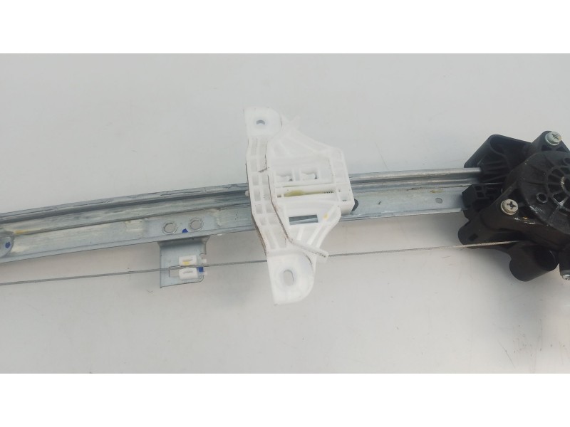 Recambio de elevalunas trasero izquierdo para hyundai i20 iii (bc3, bi3) 1.0 t-gdi referencia OEM IAM   