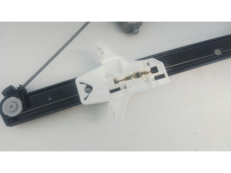 Recambio de elevalunas trasero derecho para volkswagen t-cross (c11, d31) 1.0 tsi referencia OEM IAM   