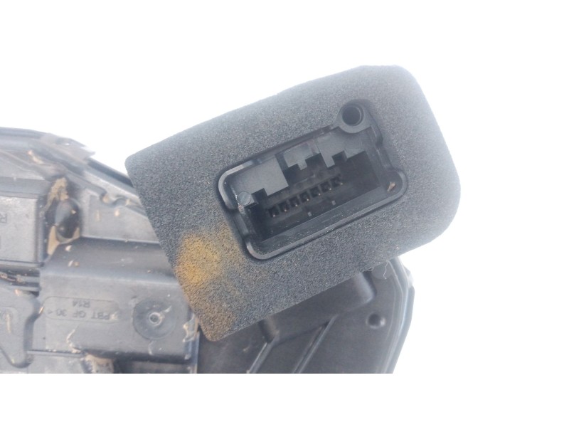 Recambio de cerradura puerta delantera derecha para skoda octavia iv (nx3, nn3, pv3) 2.0 tdi referencia OEM IAM   