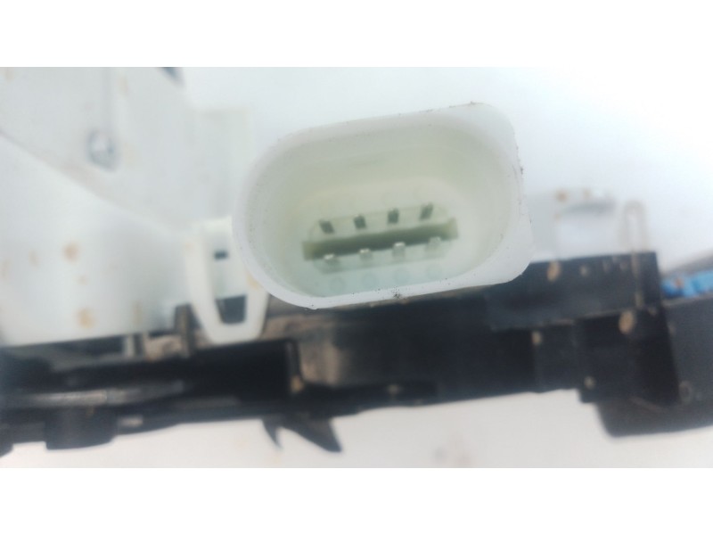 Recambio de cerradura puerta trasera derecha para audi q2 (gab, gag) 30 tdi referencia OEM IAM   