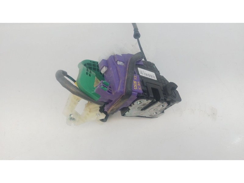 Recambio de cerradura puerta trasera izquierda para hyundai i30 fastback tecno referencia OEM IAM   