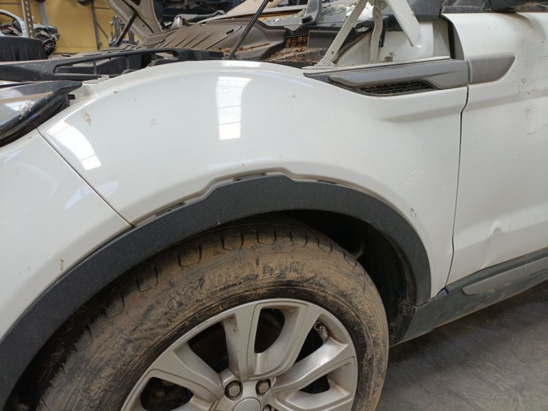 Recambio de aleta delantera izquierda para land rover range rover evoque (l538) 2.2 d 4x4 referencia OEM IAM   