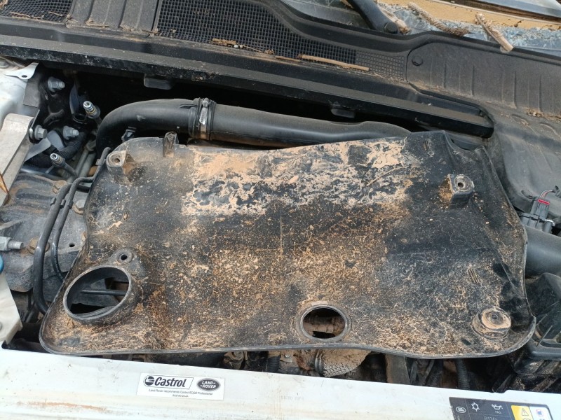 Recambio de tapa motor para land rover range rover evoque (l538) 2.2 d 4x4 referencia OEM IAM   