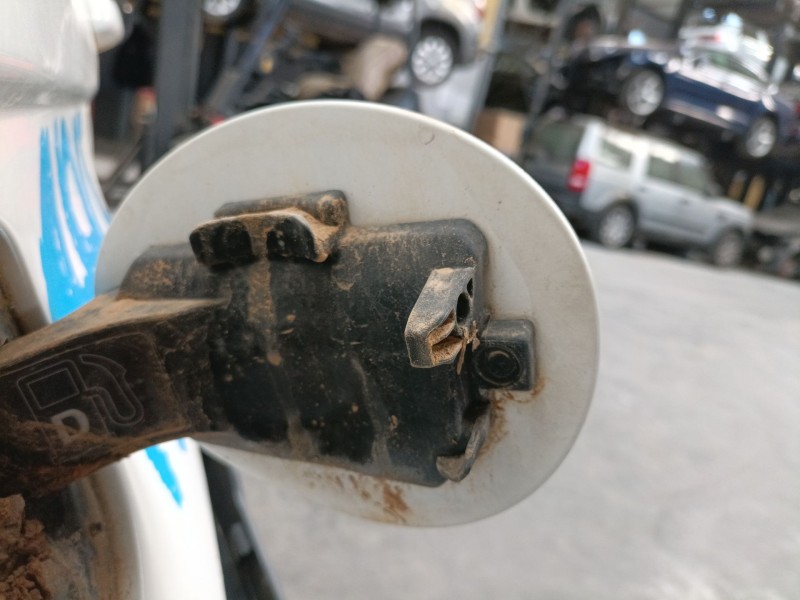 Recambio de tapa exterior combustible para land rover range rover evoque (l538) 2.2 d 4x4 referencia OEM IAM   