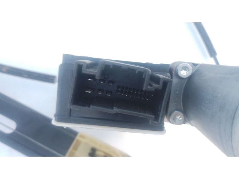 Recambio de elevalunas delantero derecho para volkswagen polo vi (aw1, bz1, ae1) 1.0 tsi referencia OEM IAM   