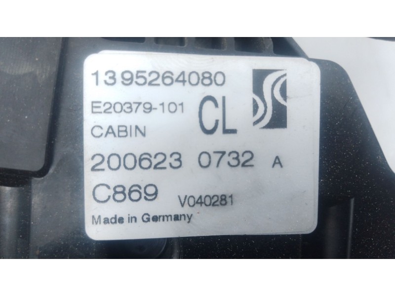 Recambio de cerradura puerta delantera derecha para peugeot boxer caja/chasis 2.2 bluehdi 140 referencia OEM IAM   