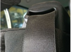 CINTURON SEGURIDAD TRASERO DERECHO 