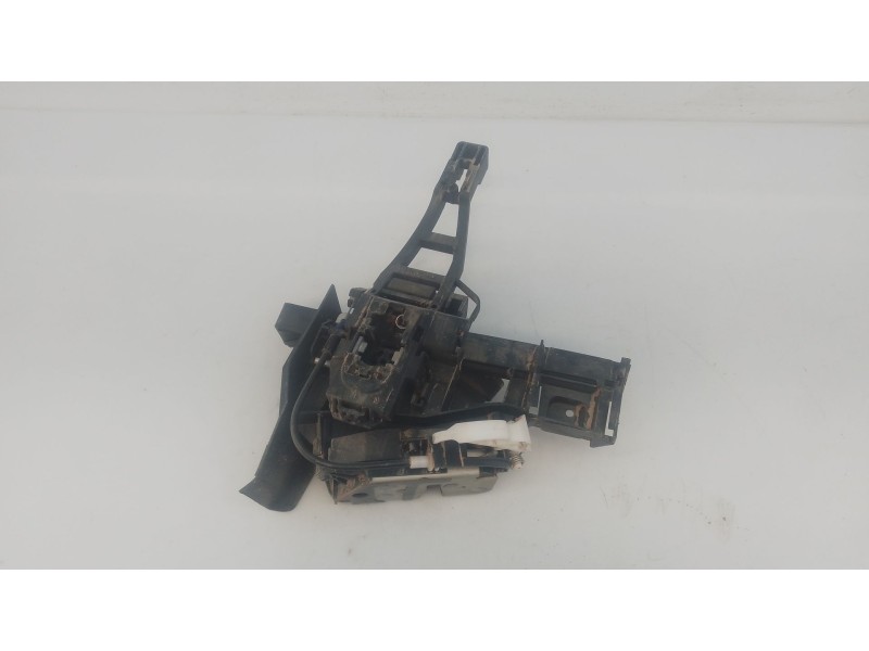 Recambio de cerradura puerta trasera derecha para ford focus iii 1.6 tdci referencia OEM IAM   