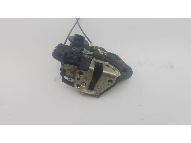 Recambio de cerradura puerta trasera izquierda para toyota land cruiser (j12) 3.0 d-4d gx referencia OEM IAM   