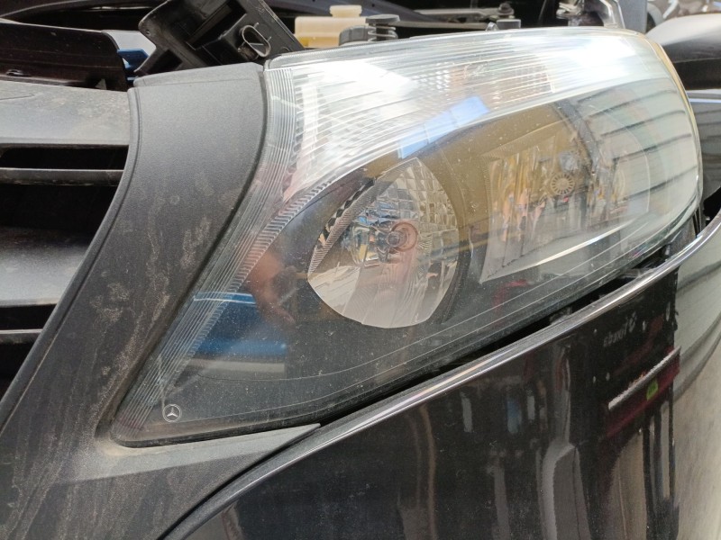 Recambio de faro derecho para mercedes-benz vito tourer (w447) 114 cdi 4-matic (447.701, 447.703, 447.705) referencia OEM IAM A4