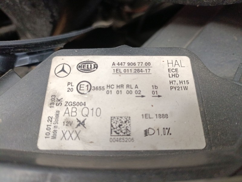 Recambio de faro derecho para mercedes-benz vito tourer (w447) 114 cdi 4-matic (447.701, 447.703, 447.705) referencia OEM IAM A4