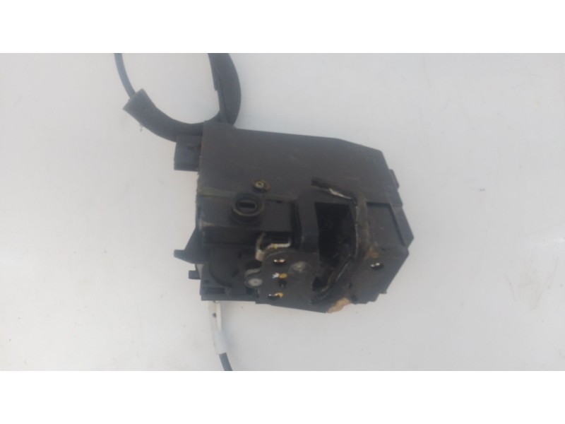 Recambio de cerradura puerta trasera derecha para peugeot 308 ii (lb_, lp_, lw_, lh_, l3_) 1.6 hdi referencia OEM IAM   