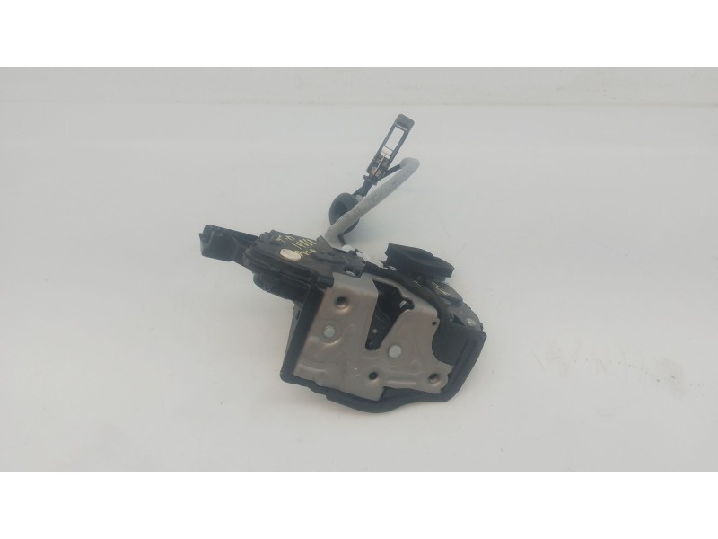 Recambio de cerradura puerta trasera derecha para volkswagen polo vi (aw1, bz1, ae1) 1.0 tsi referencia OEM IAM   