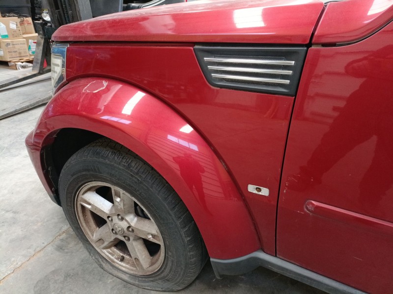 Recambio de aleta delantera izquierda para dodge nitro 2.8 crd 4wd referencia OEM IAM   