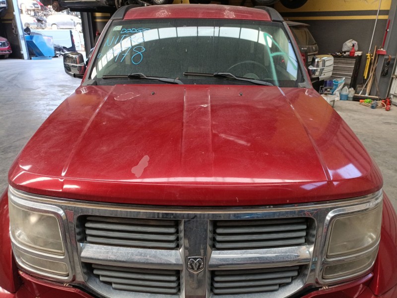 Recambio de capot para dodge nitro 2.8 crd 4wd referencia OEM IAM   