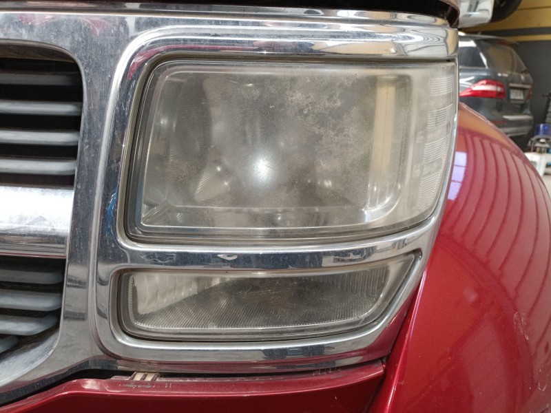 Recambio de faro izquierdo para dodge nitro 2.8 crd 4wd referencia OEM IAM   