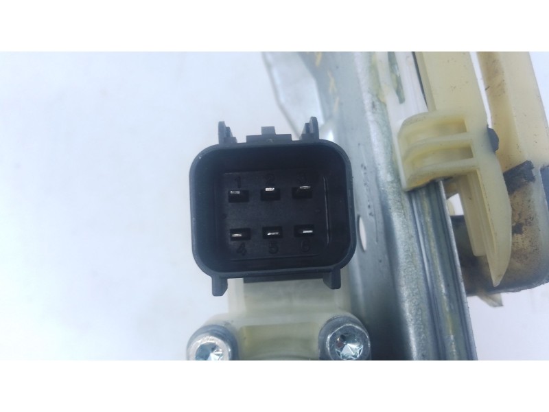 Recambio de elevalunas trasero izquierdo para ford focus iii turnier 1.5 tdci referencia OEM IAM   