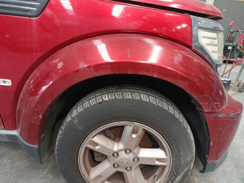 Recambio de aletin delantero derecho para dodge nitro 2.8 crd 4wd referencia OEM IAM   