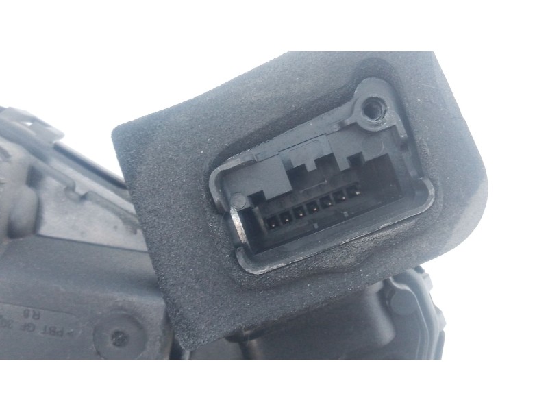 Recambio de cerradura puerta trasera derecha para audi a1 sportback (gba) 30 tfsi referencia OEM IAM   