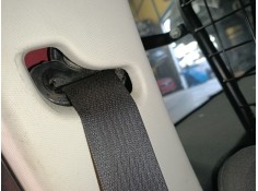 CINTURON SEGURIDAD TRASERO DERECHO 