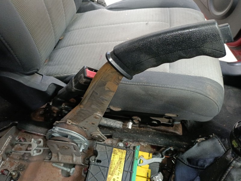 Recambio de palanca freno de mano para dodge nitro 2.8 crd 4wd referencia OEM IAM   