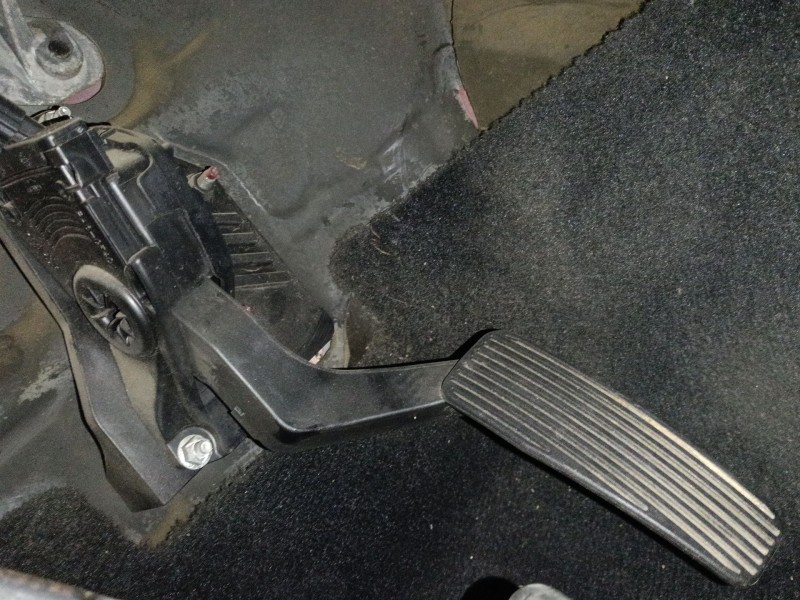 Recambio de pedal acelerador para dodge nitro 2.8 crd 4wd referencia OEM IAM   