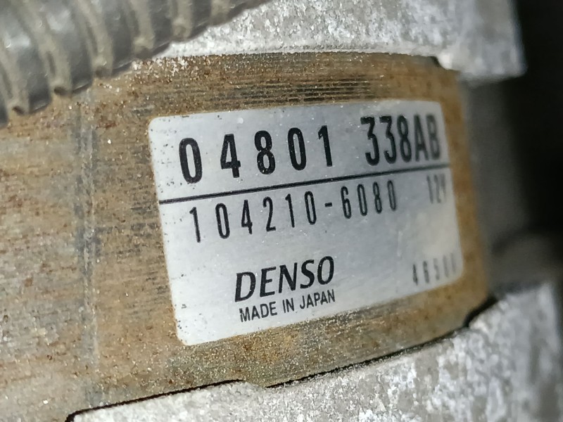 Recambio de alternador para dodge nitro 2.8 crd 4wd referencia OEM IAM   