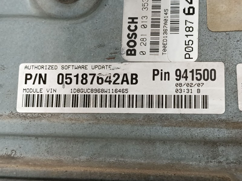 Recambio de centralita motor uce para dodge nitro 2.8 crd 4wd referencia OEM IAM P05187642AB 0281013353 