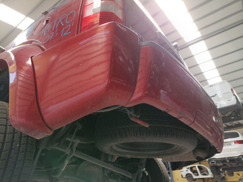 Recambio de paragolpes trasero para dodge nitro 2.8 crd 4wd referencia OEM IAM   
