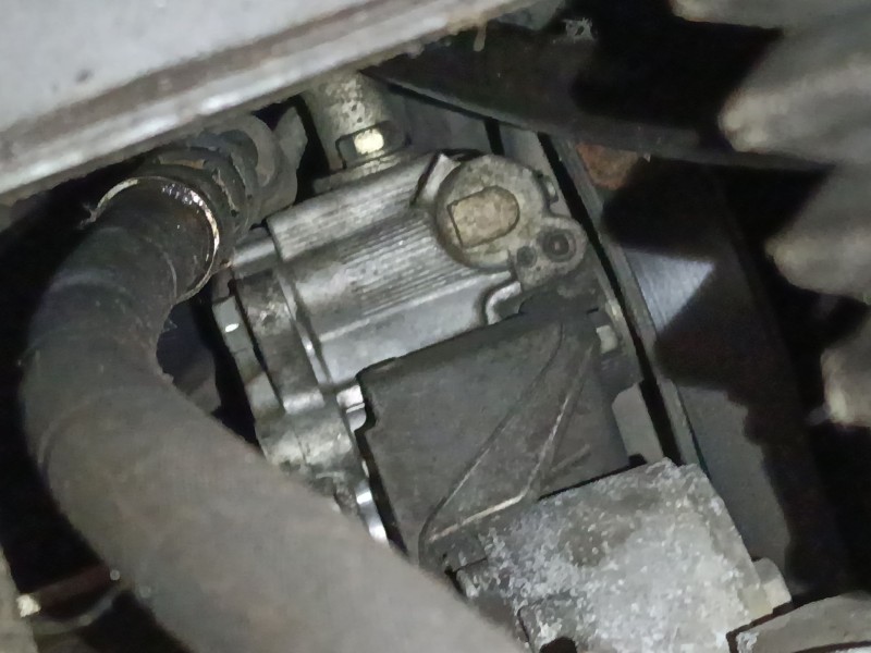 Recambio de bomba direccion para dodge nitro 2.8 crd 4wd referencia OEM IAM   