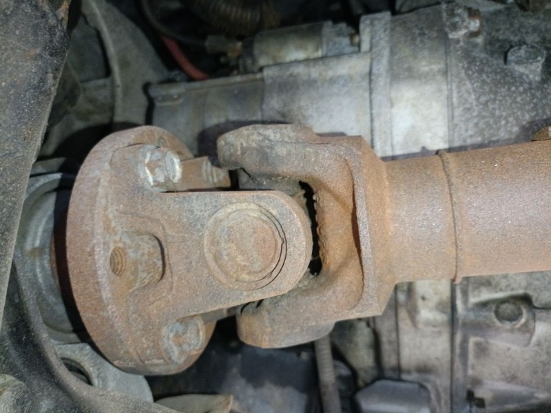 Recambio de transmision central delantera para dodge nitro 2.8 crd 4wd referencia OEM IAM   