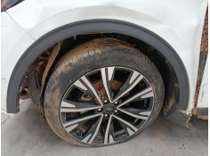 Recambio de aletin delantero izquierdo para ford kuga iii (dfk) 2.5 duratec plug-in-hybrid referencia OEM IAM   