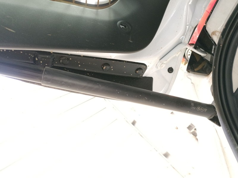 Recambio de amortiguador porton trasero izquierdo para ford kuga iii (dfk) 2.5 duratec plug-in-hybrid referencia OEM IAM   