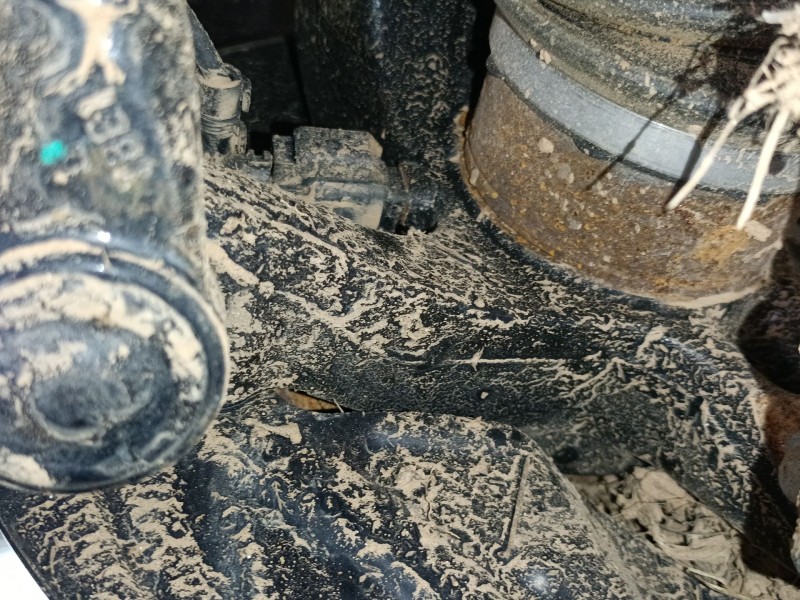 Recambio de mangueta delantera izquierda para ford kuga iii (dfk) 2.5 duratec plug-in-hybrid referencia OEM IAM   