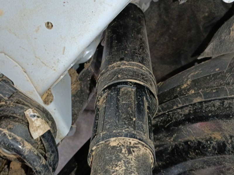 Recambio de amortiguador trasero derecho para ford kuga iii (dfk) 2.5 duratec plug-in-hybrid referencia OEM IAM   