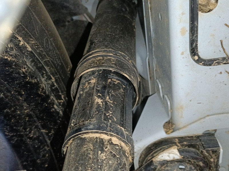 Recambio de amortiguador trasero izquierdo para ford kuga iii (dfk) 2.5 duratec plug-in-hybrid referencia OEM IAM   