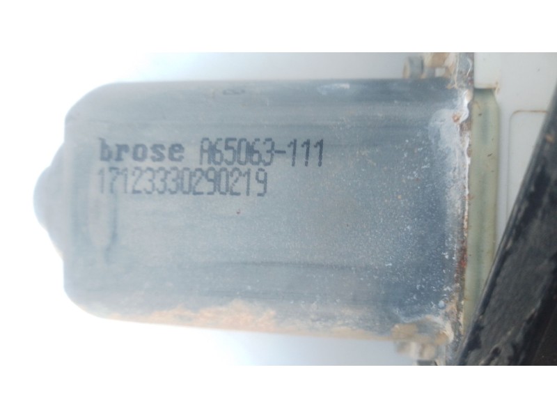 Recambio de elevalunas delantero derecho para ford focus iii 1.6 tdci referencia OEM IAM A65063111  E2-B3-10-2