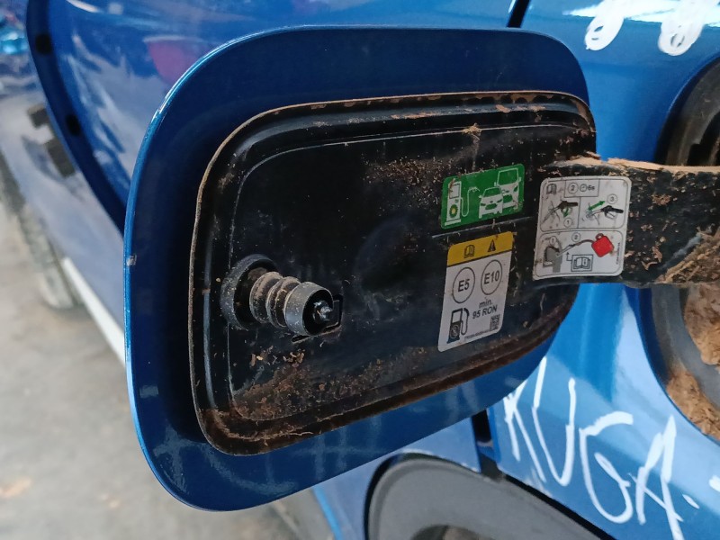 Recambio de tapa exterior combustible para ford kuga iii (dfk) 2.5 duratec plug-in-hybrid referencia OEM IAM   